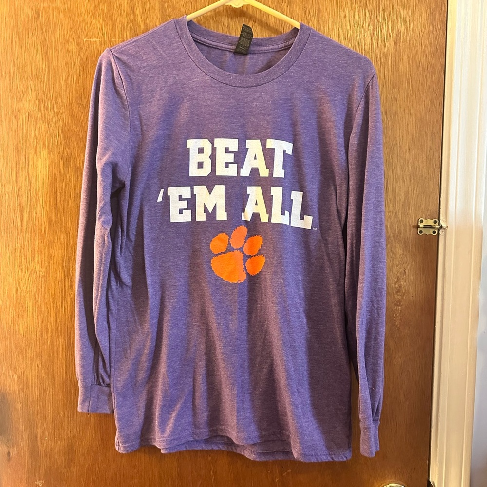 Clemson Tiger “Beat Em All” Anvil Purple Long Sleeve 🧡💜🐅